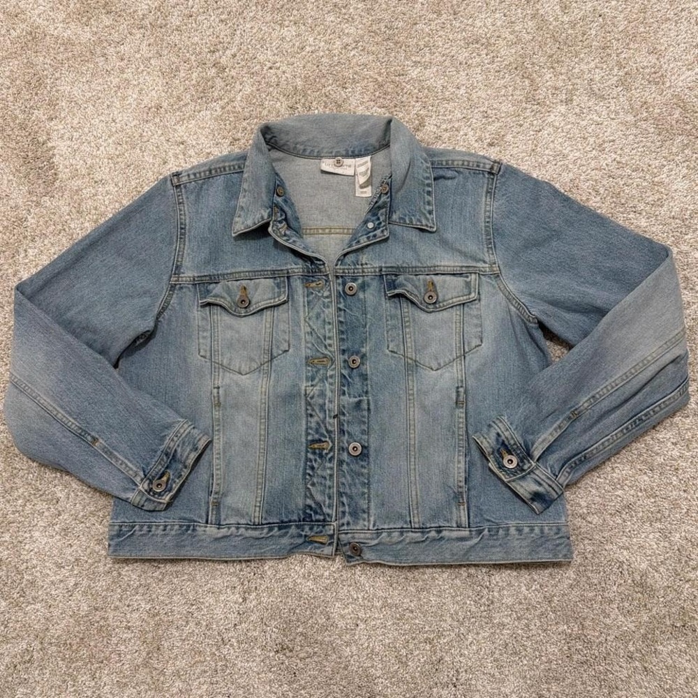 90s Liz Claiborne Denim Jacket |‎ Light Wash Blue | Size XL